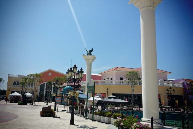 the venezia hua hin thailand