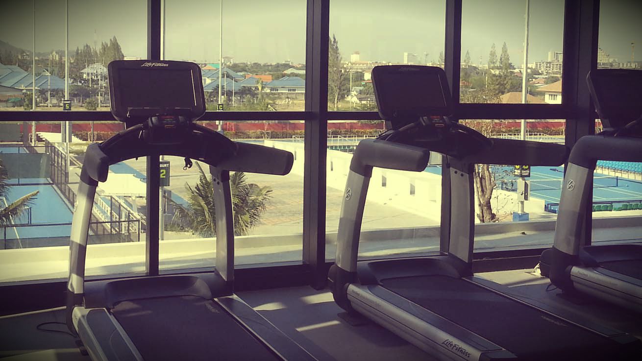 hua hin centennial sports center gym fitness running machines