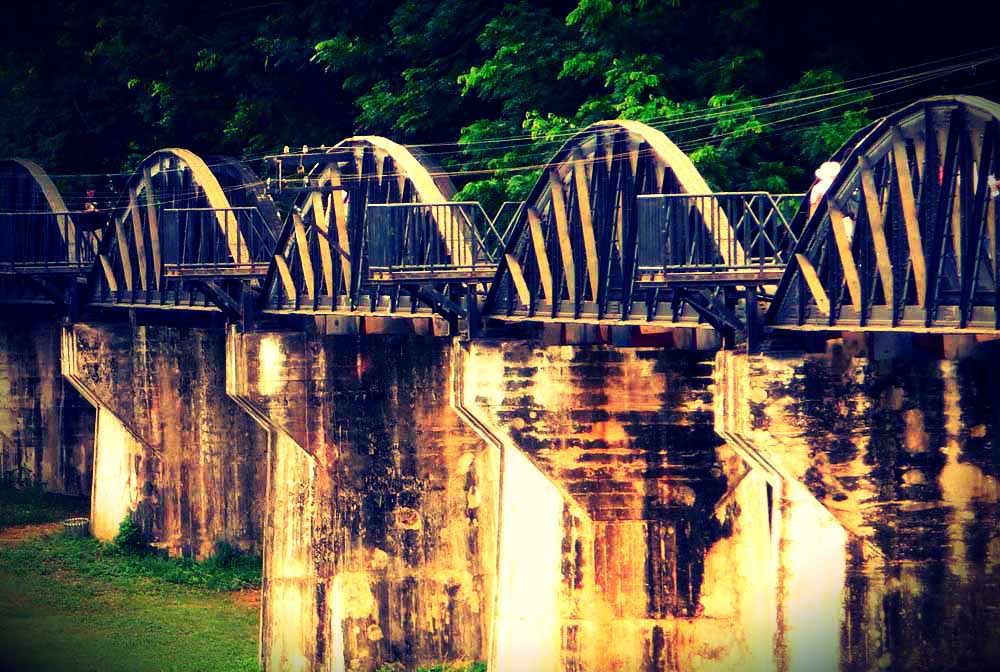 bridge river kwai excursion hua hin